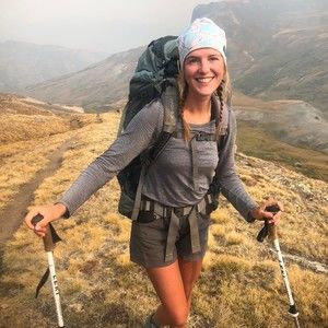 Meet your Posher, Laura
